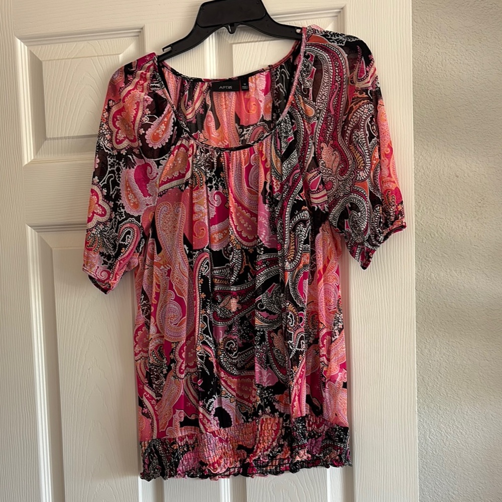 Apt. 9 Pink and Black Graphic Relaxed Blouse